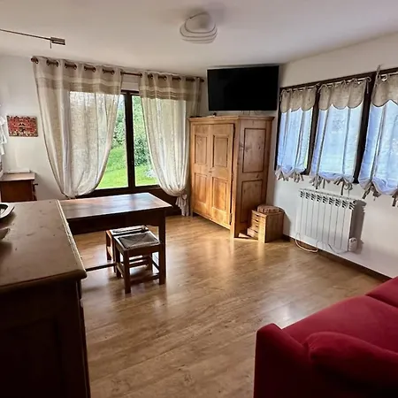 Апартаменти At The Heart Of The Slopes In Megeve! *